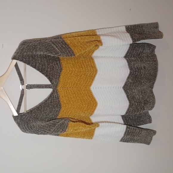 Love By Design Knit Sweater - Picture 2 of 5